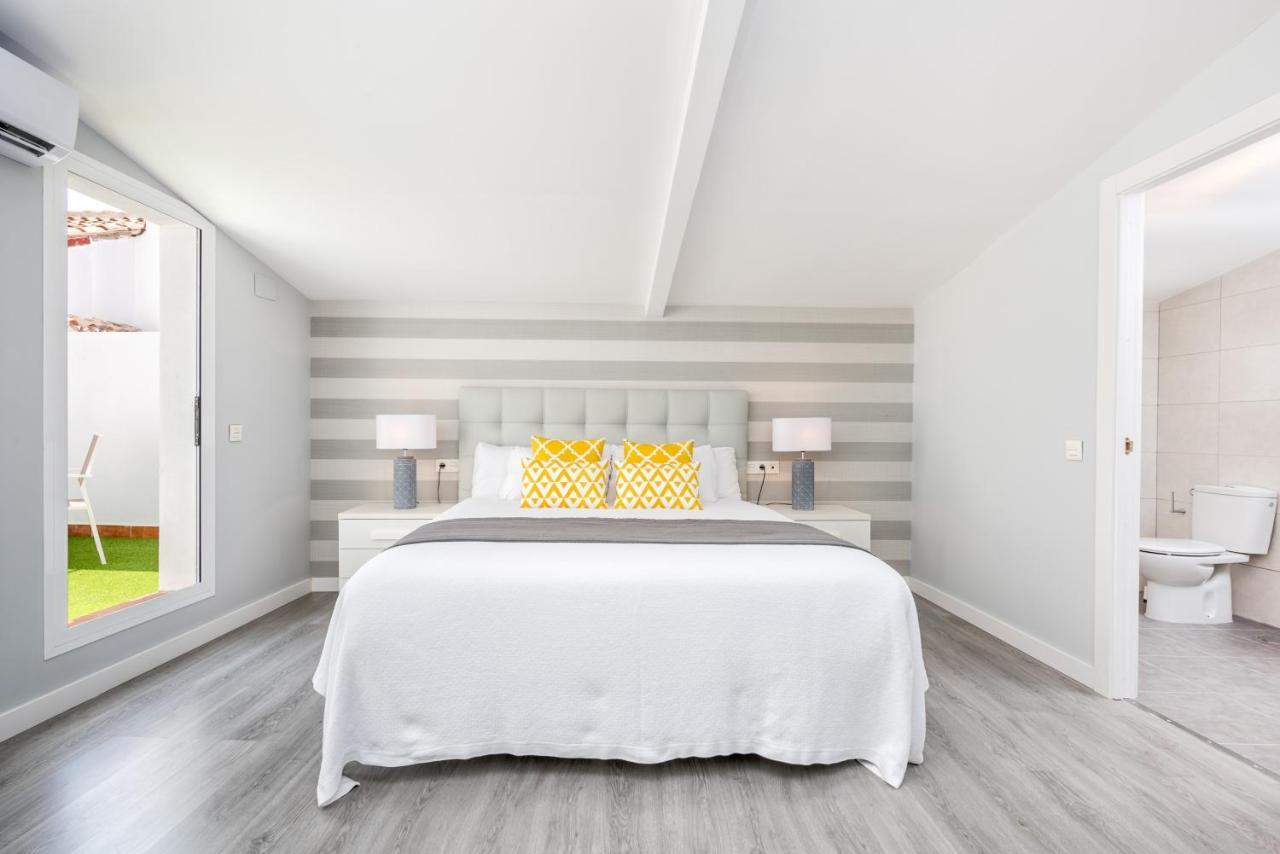 Iloftmalaga Martires Apartment Bagian luar foto