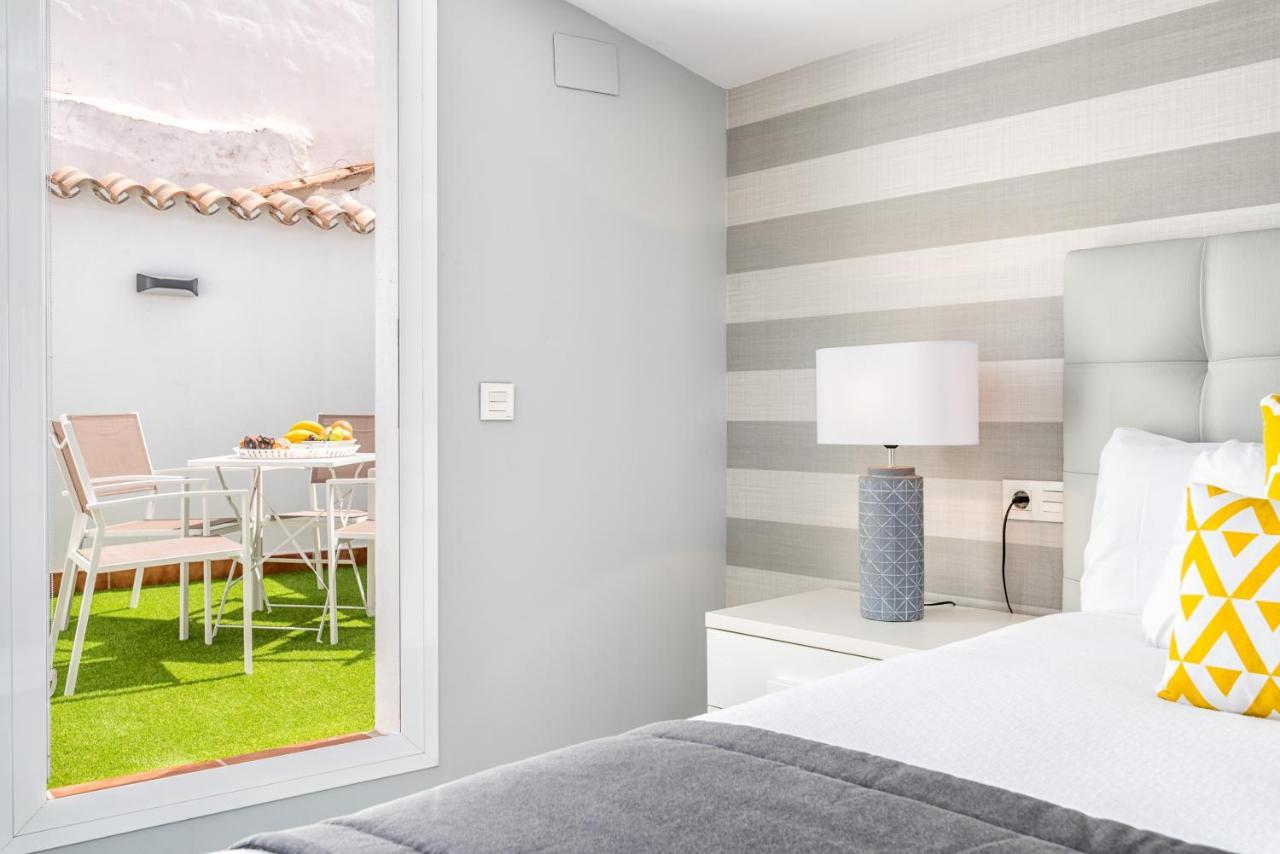 Iloftmalaga Martires Apartment Bagian luar foto