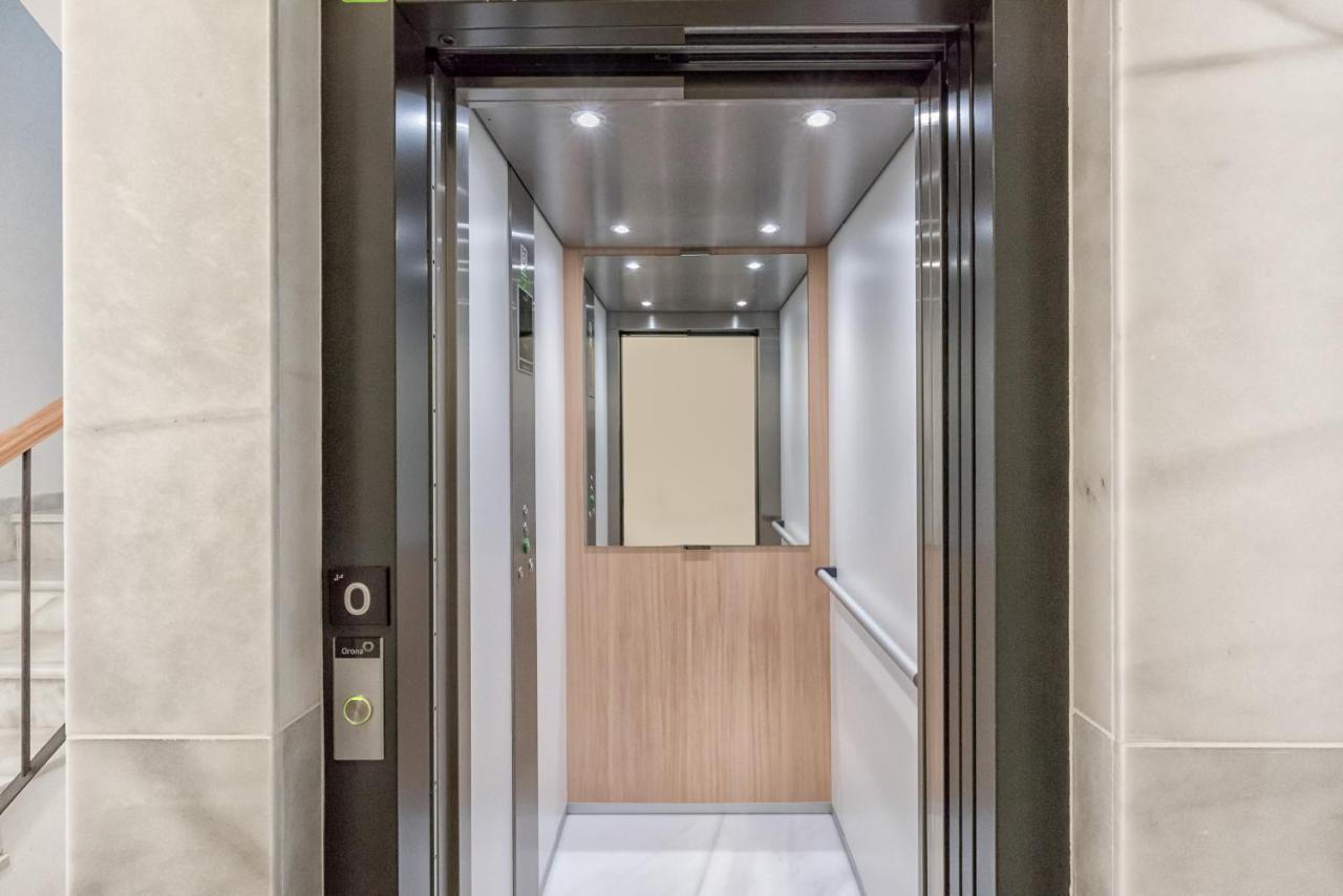 Iloftmalaga Martires Apartment Bagian luar foto